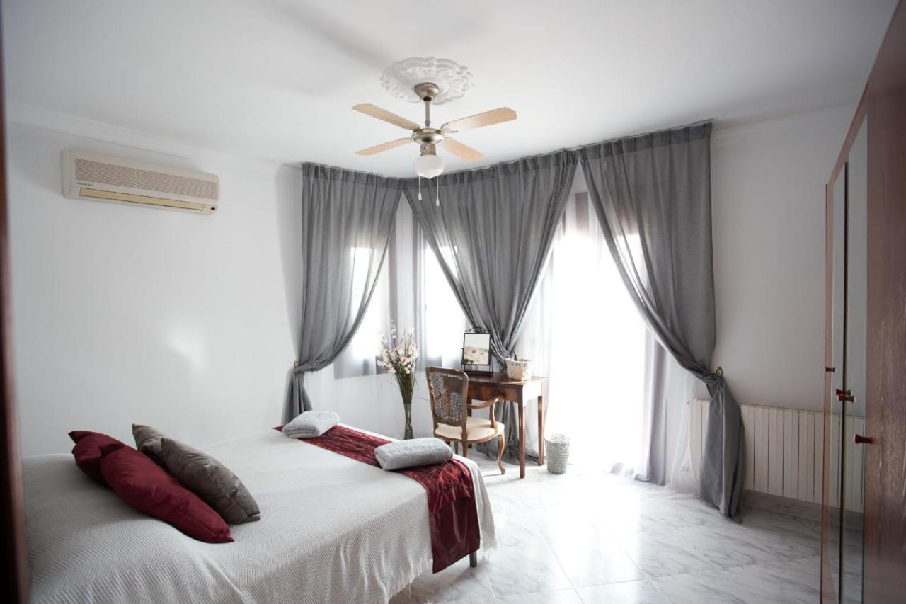 Casa De Las Montanas Villanueva del Trabuco Εξωτερικό φωτογραφία